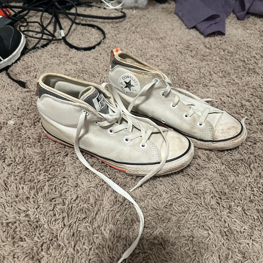 White converses